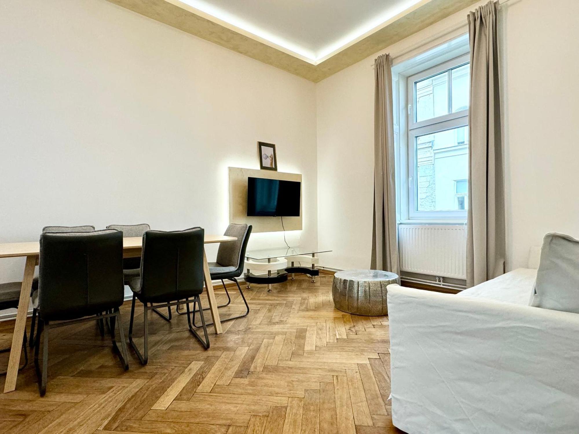 Luxury Apartment At Famous Vienna Kutschkermarkt Eksteriør billede